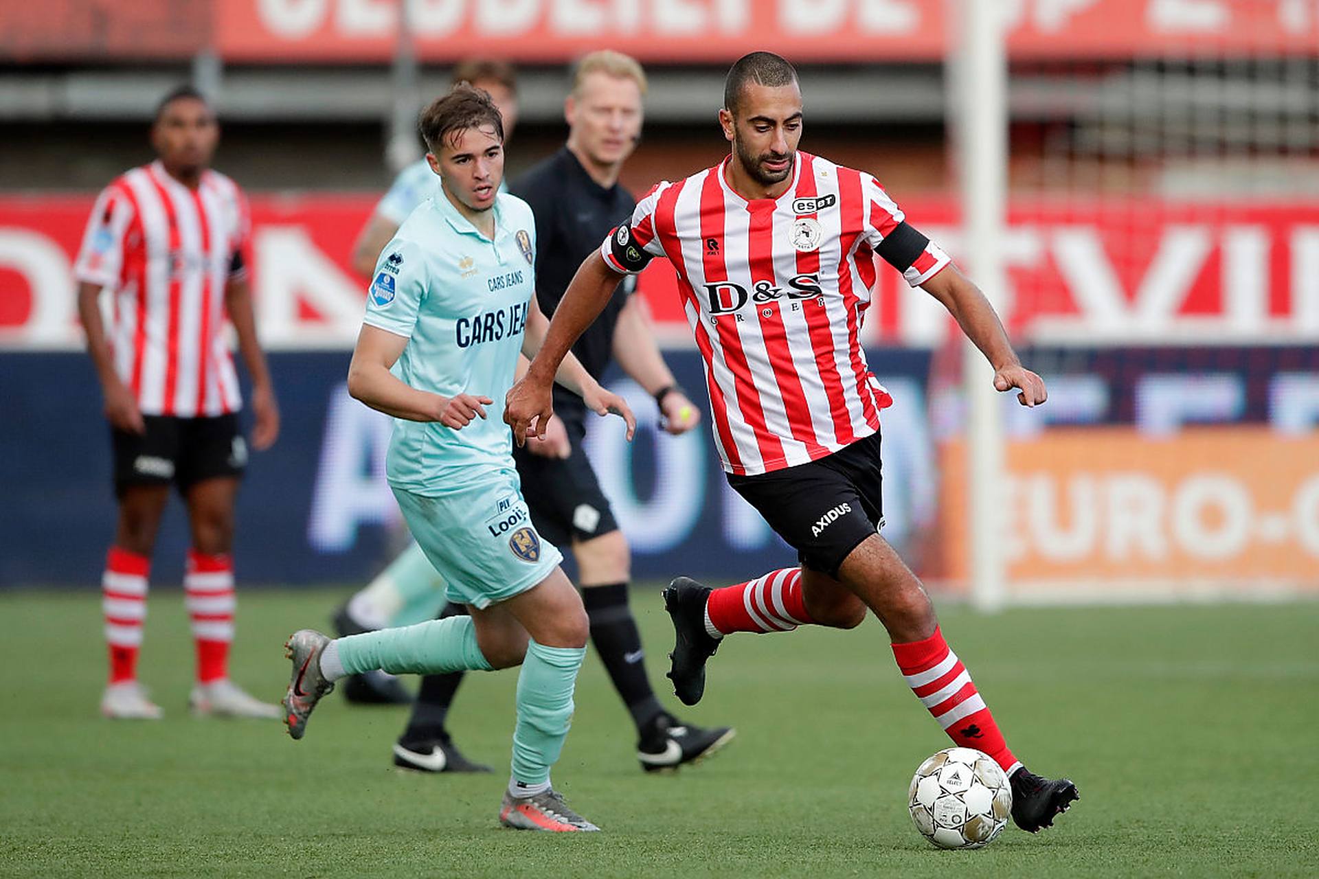 上保持强势 上保持强势